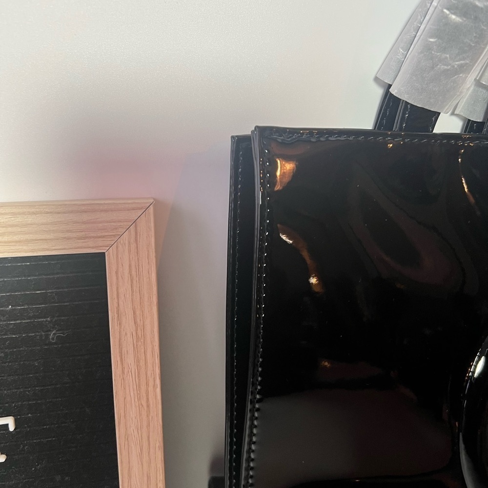 Medium black patent leather Telfar - Picture 14 of 15